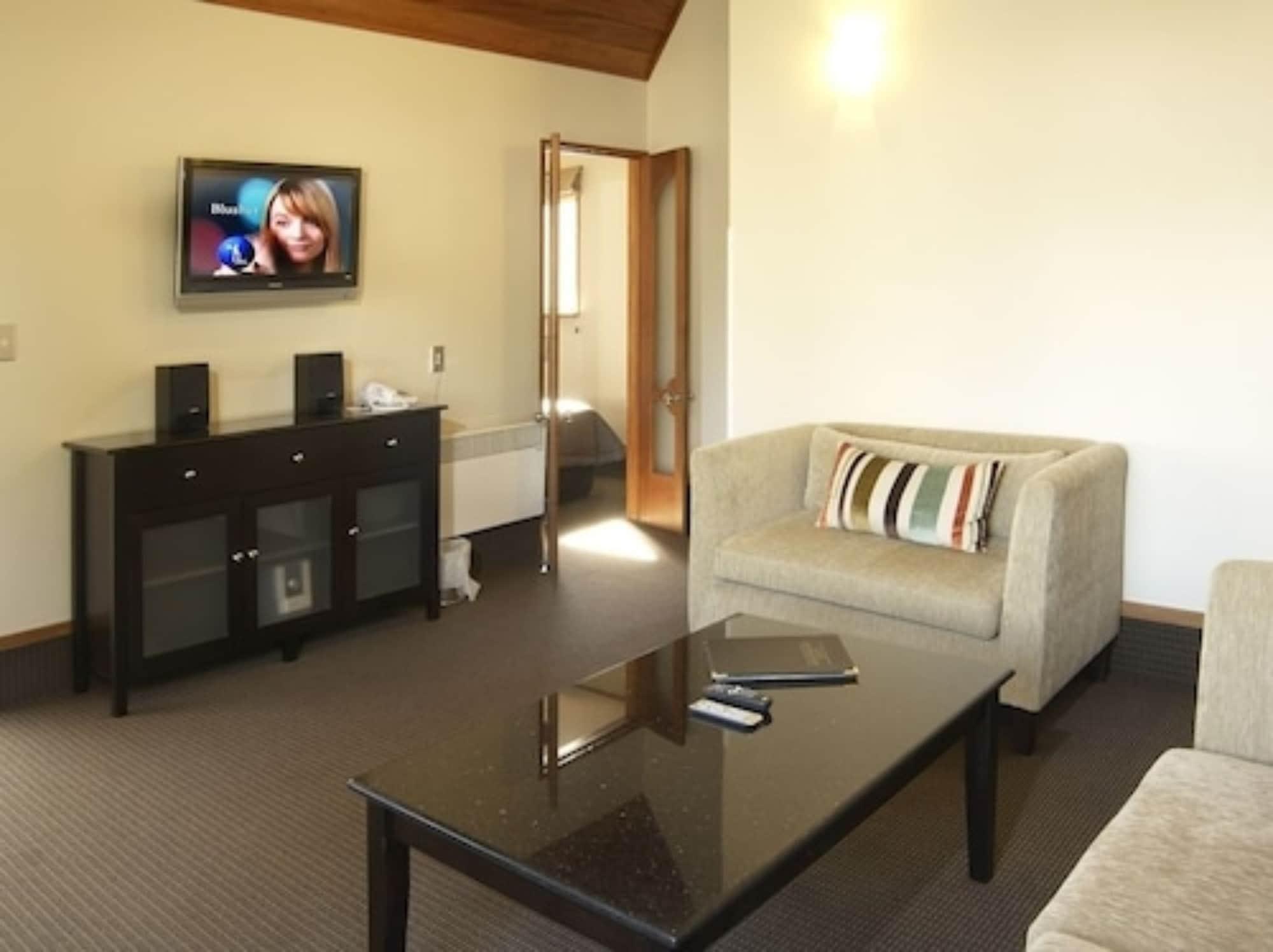 Distinction Te Anau Hotel & Villas Eksteriør bilde