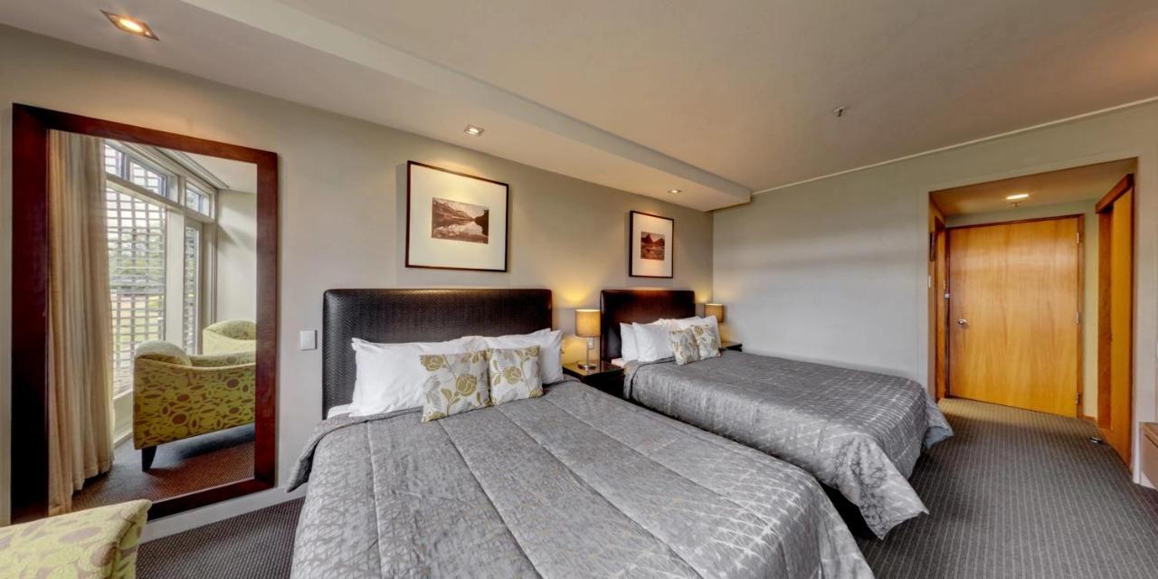 Distinction Te Anau Hotel & Villas Eksteriør bilde