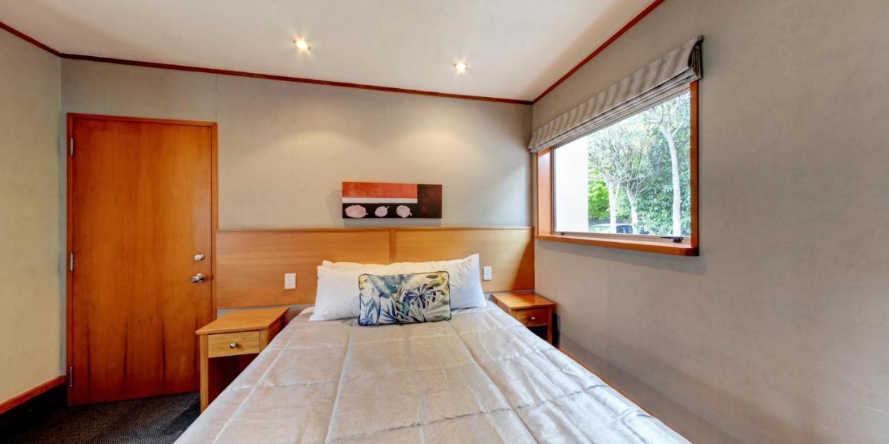 Distinction Te Anau Hotel & Villas Eksteriør bilde